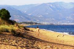 Cliff walking on beach near Figleaf Villas 