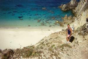 Rog climbing down to Trezien Beach